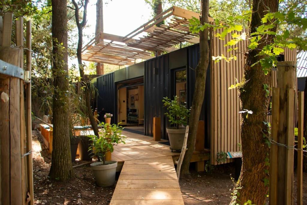 Vaimiti, Cabane Cosy Sous Les Pins Сен-Бревен-ле-Пен Экстерьер фото